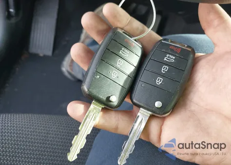 2017 Kia Forte Lx from USA, damaged, VIN 3KPFK4A7XHE154063